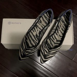 Rothy’s Zebra Point size 8.5